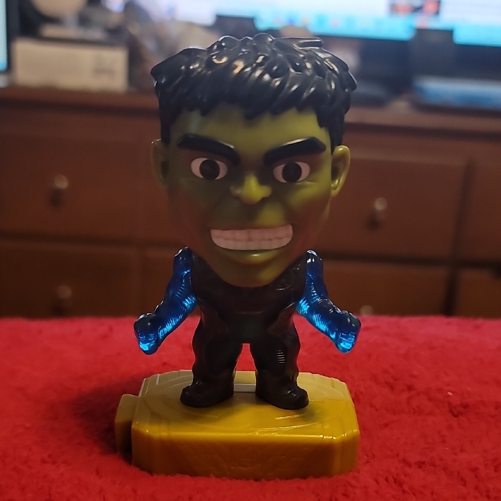 Marvel Avengers Endgame Team Suit Hulk from McDonald's.
